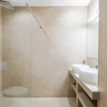 La Galerie 58 - Appartement Design - 3 Chambres - Centre De Nice *