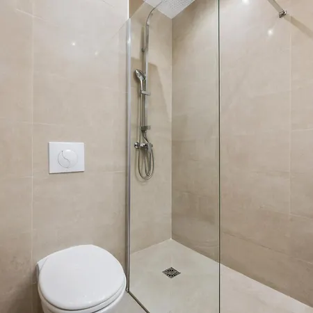 La Galerie 58 - Appartement Design - 3 Chambres - Centre De Nice * ניס