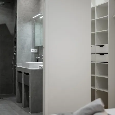 La Galerie 58 - Appartement Design - 3 Chambres - Centre De Nice *