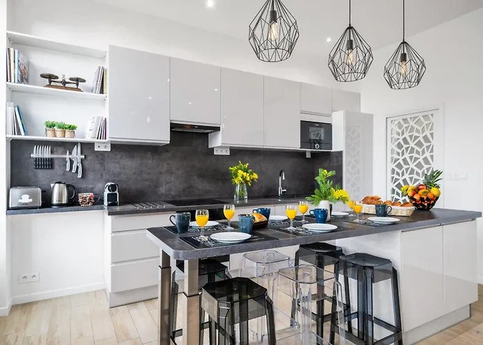 La Galerie 58 - Luxe & Design En Centre نيس